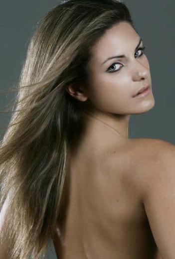 Survivor’ın dansçı güzeli Nadya Zagli kimdir?