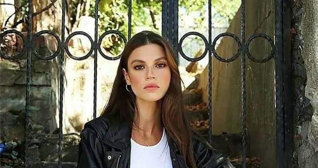 Yüsra Geyik “Bir Gece Masalı” Dizisinde Selim’in Kardeşi Rolünde