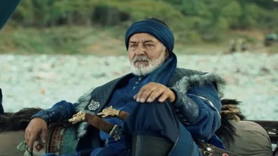Kariyerine Dizi Projesine Veda Ederek Devam Edecek