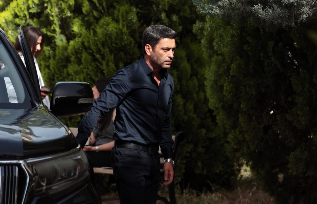 Uzak Şehir 27. Bölüm: Cihan, Boran’ın Katilinin Peşinde Suriye Yolunda!