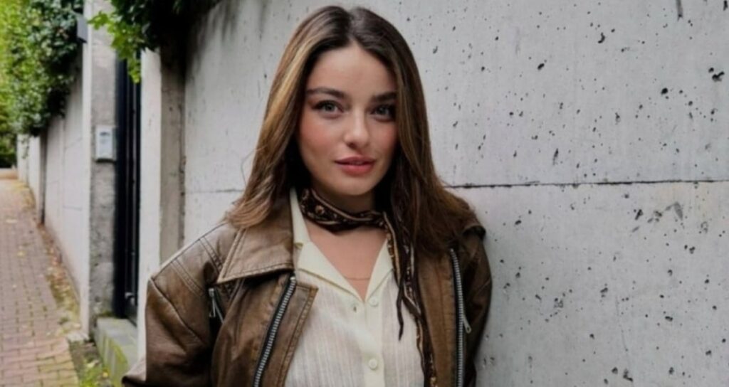 Ayça Ayşin Turan ile Louis Hofmann Aynı Filmde! “Al Beni Baba” Geliyor