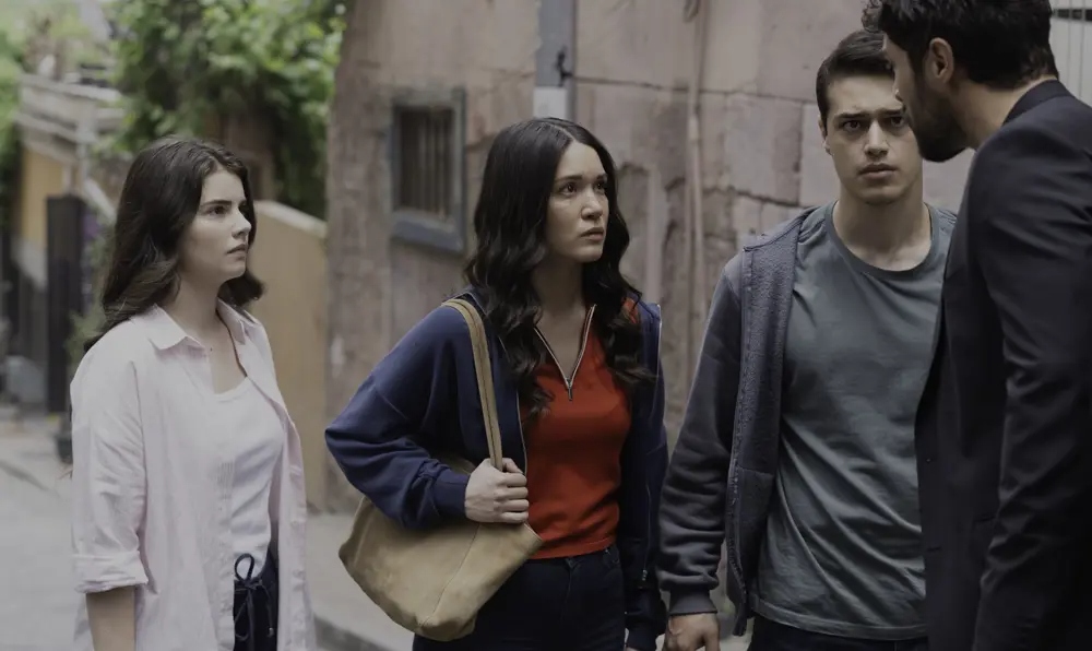 Sahipsizler Dizisine Usta İsim! Kevi Ana Rolüyle Ekranlara Dönüyor